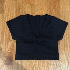 Gilly Hicks Black Cinch-Front, V-Neck Cropped SS Women's Top - Size Small